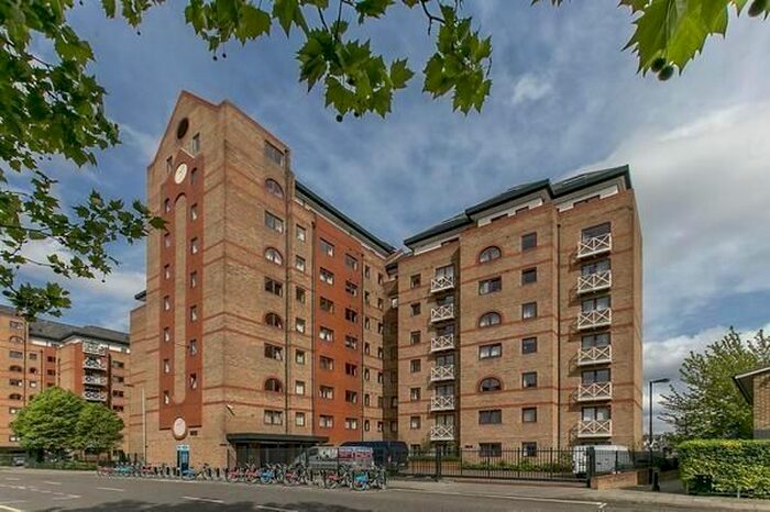 2 Bedroom Flat To Rent In Sailmakers Court, Imperial Wharf, SW6