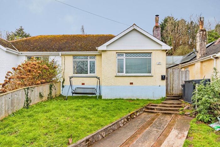2 Bedroom Bungalow For Sale In Totnes Road, Paignton, Devon, TQ4