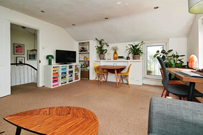 1 Bedroom Apartment For Sale In Belmont, Brighton, BN1