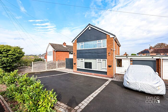 3 Bedroom Link Detached House For Sale In Ashdale Road, Tamworth, B77