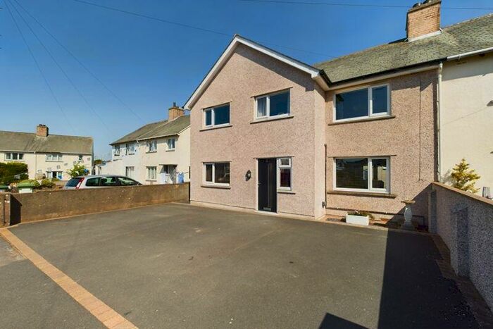 4 Bedroom Semi-Detached House For Sale In Stoneycroft, Great Clifton, CA14