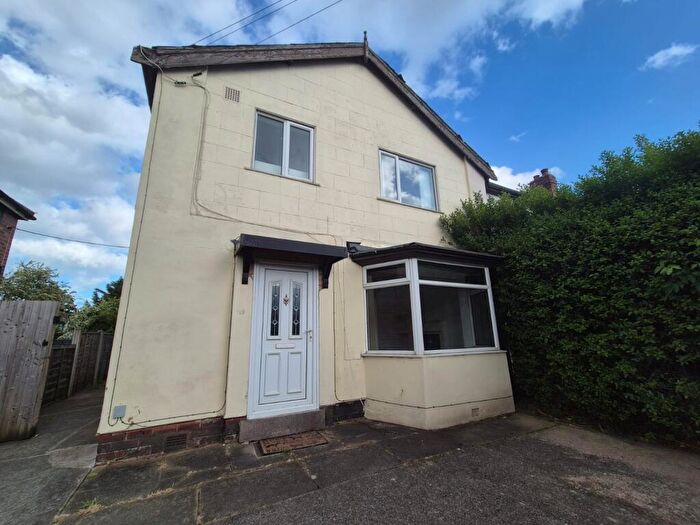 2 Bedroom Semi Detached House For Sale In Poole Crescent, Leeds, LS15