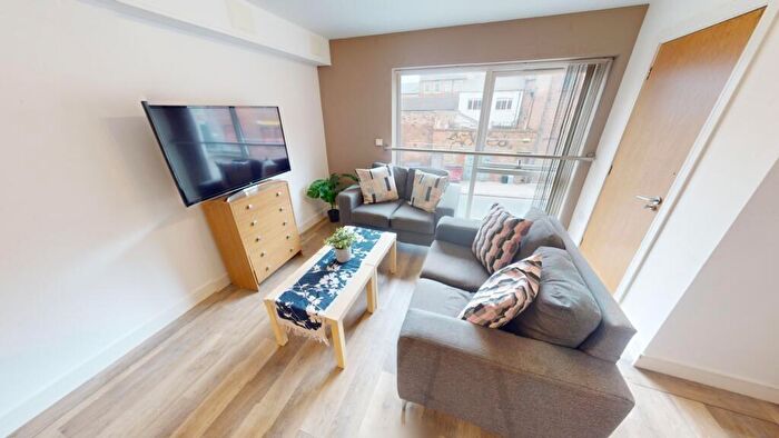 5 Bedroom Flat To Rent In Kilbourn Street, Nottingham, NG3