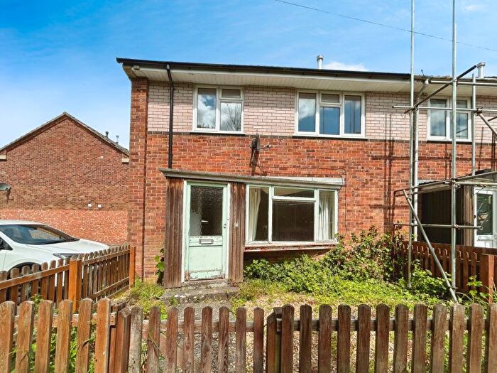 3 Bedroom Terraced House For Sale In Laurels Meadow, Knighton, LD7