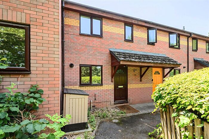 3 Bedroom Terraced House For Sale In County Street, Bristol, BS4