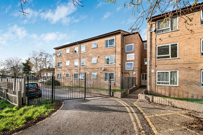 1 Bedroom Apartment To Rent In Claret Gardens, London, SE25