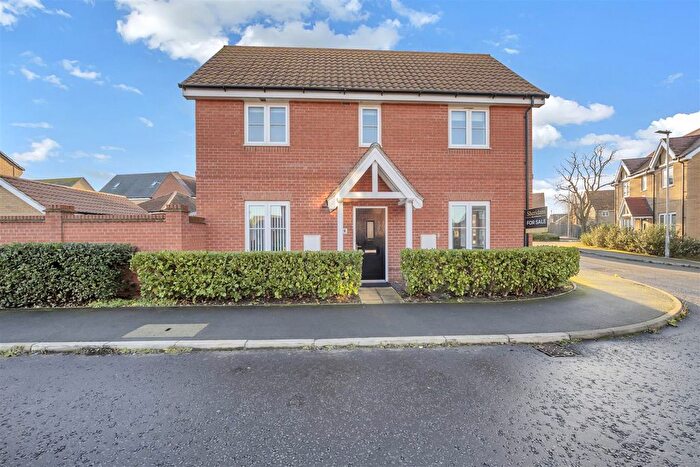 3 Bedroom Detached House For Sale In Myrtlewood Road, Bury St. Edmunds, IP32