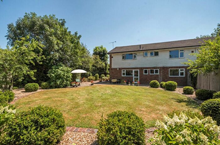 2 Bedroom Maisonette For Sale In Cranley Road, Guildford, Surrey, GU1