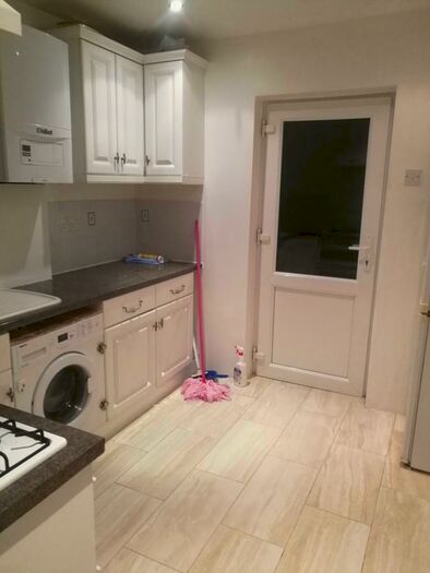 4 Bedroom Terraced House To Rent In Alexandra Road, Colliers Wood, Mitcham, Greater London, CR4