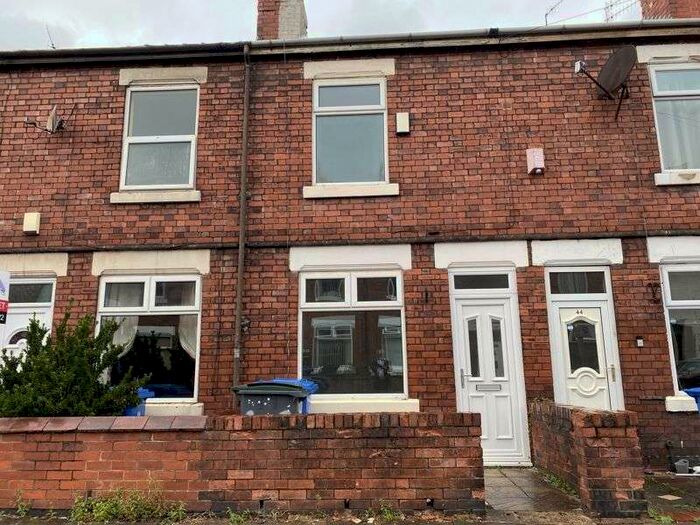 2 Bedroom Property To Rent In Keary Street, Stoke-on-trent, ST4