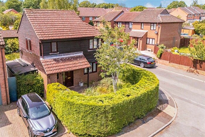 4 Bedroom Detached House For Sale In Turner Avenue, Cranbrook, Kent, TN17