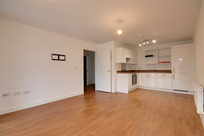 1 Bedroom Flat To Rent In Hobbs Way, Gloucester, GL2