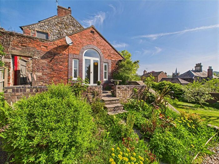 1 Bedroom Cottage To Rent In West End, Wirksworth, DE4