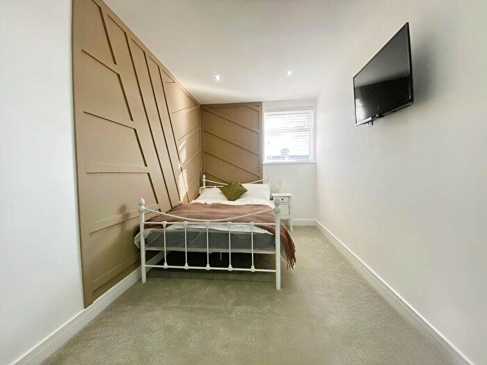 1 Bedroom Terraced House To Rent In Telephone Road, Southsea, PO4