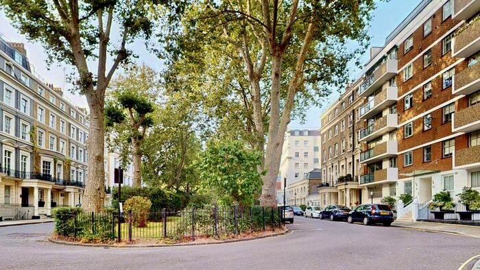 1 Bedroom Flat To Rent In Rutland Gate, London, SW7