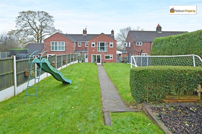 3 Bedroom Semi-Detached House For Sale In Leadendale Lane, Rough Close, ST3