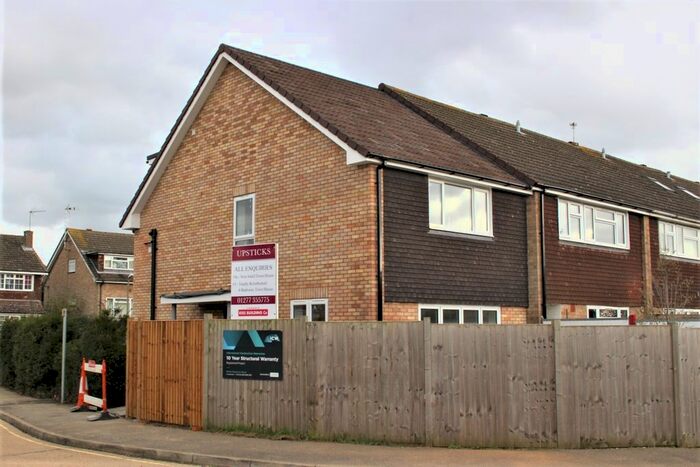 2 Bedroom End Of Terrace House To Rent In Fairfield, Ingatestone, Essex, CM4