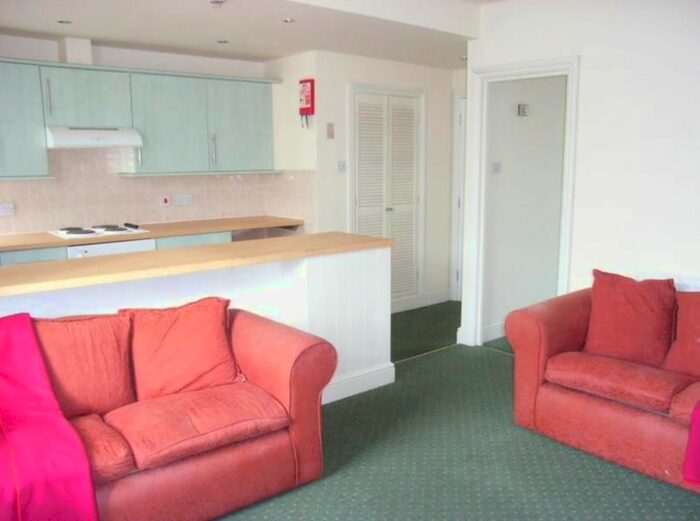 1 Bedroom Flat To Rent In Bingley Road, Saltaire BD18