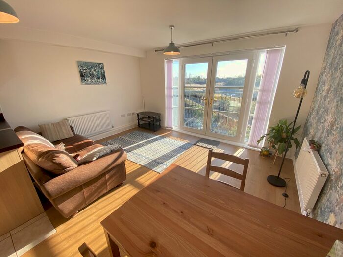 2 Bedroom Flat To Rent In Amelia Way, Newport, NP19