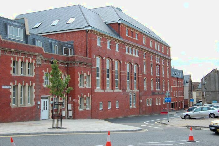 2 Bedroom Apartment To Rent In Ushers Court, Trowbridge, BA14