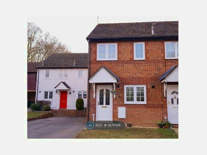 2 Bedroom End Of Terrace House To Rent In Gander Drive, Basingstoke, RG24