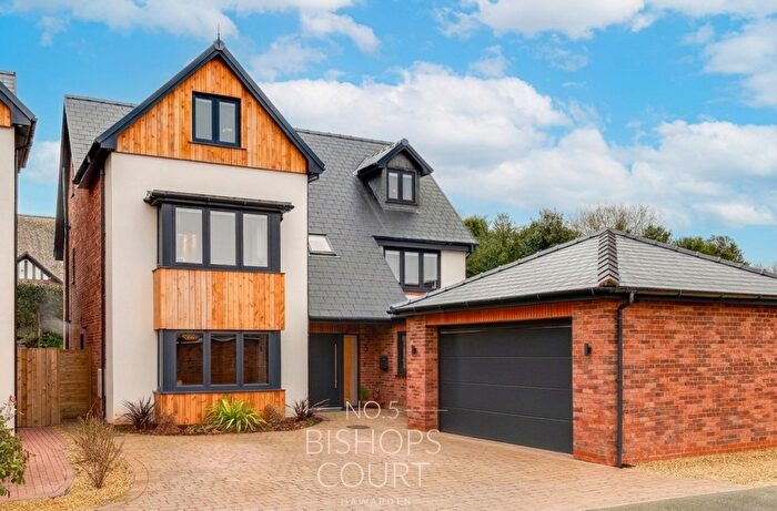 5 Bedroom Detached House For Sale In Bishops Court, Hawarden, CH5