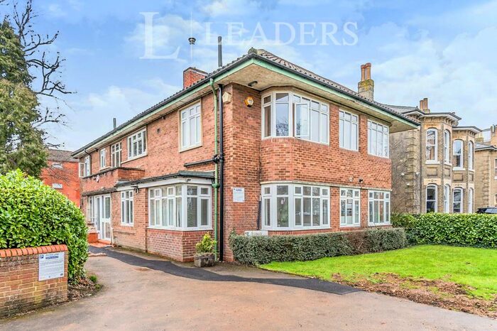 2 Bedroom Flat To Rent In The Avenue, Southampton, SO17