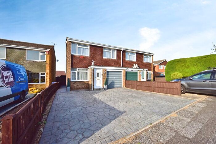 3 Bedroom Semi-Detached House For Sale In Windmill Rise, Minster-On-Sea, Sheerness, ME12
