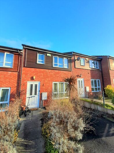 3 Bedroom House To Rent In Alder Grove, Preston, Preston, PR2