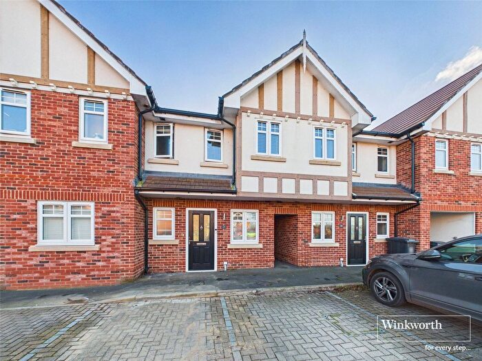 2 Bedroom Terraced House For Sale In Padworth, Reading, Berkshire, RG7