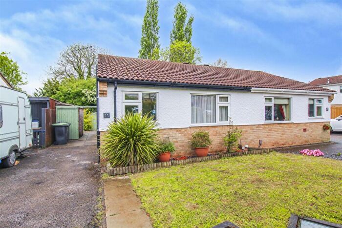 2 Bedroom Bungalow To Rent In Windrush Close, Bramcote, Nottingham, NG9