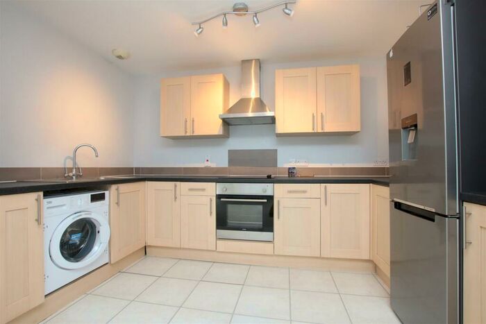 1 Bedroom Flat To Rent In St Peter's Place, Bath, BA2