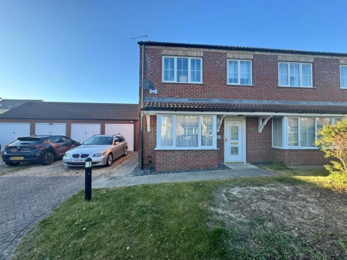 3 Bedroom Semi-Detached House To Rent In Wygate Road, Spalding, PE11