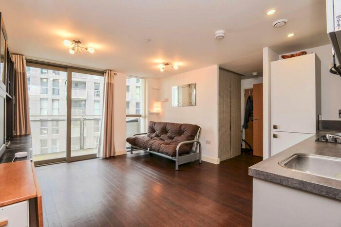 Studio To Rent In Venice Corte, Lewisham, London, SE13