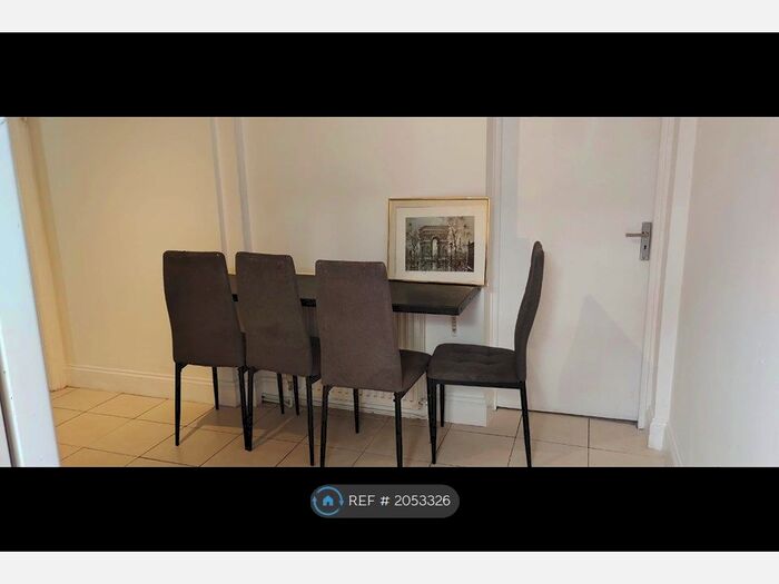 2 Bedroom Flat To Rent In . Taashiq Ashford Road, Feltham, TW13