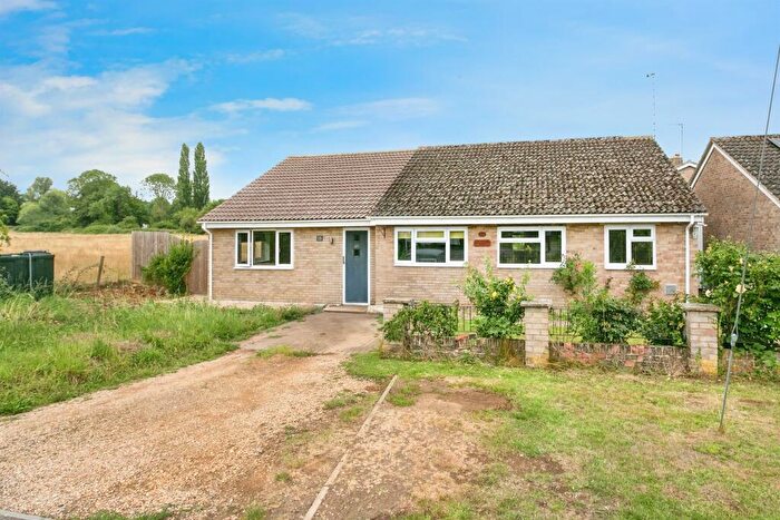 4 Bedroom Detached Bungalow For Sale In Ardley Road, Fewcott, Bicester, OX27
