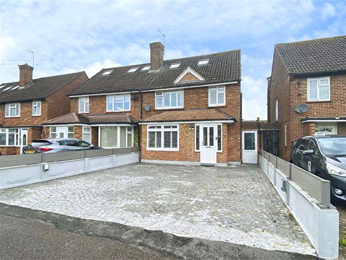 4 Bedroom Semi-Detached House For Sale In Caractacus Green, Watford, Hertfordshire, WD18
