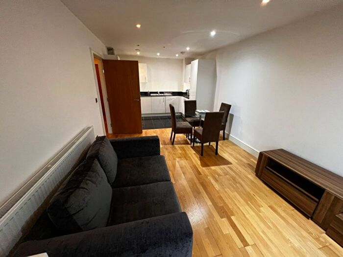 1 Bedroom Flat For Sale In Pinner Road, Harrow, HA1