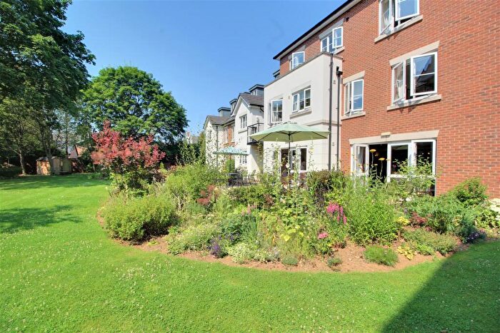1 Bedroom Retirement Property For Sale In Arlington Lodge, Leamington Spa, CV32