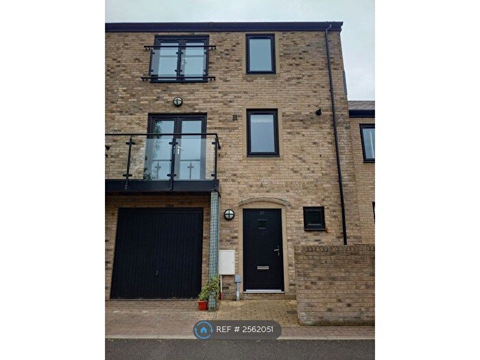 4 Bedroom Terraced House To Rent In Wilding Way, Padiham, Burnley, BB12