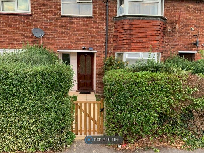 4 Bedroom Terraced House To Rent In Viola Avenue, Feltham, TW14