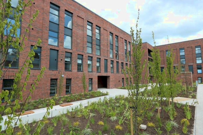 1 Bedroom Flat To Rent In Festival Court, Glasgow, G51