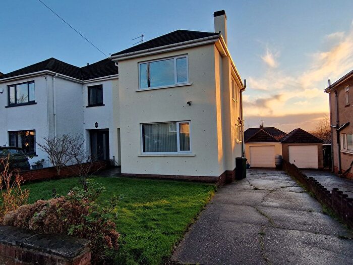 3 Bedroom Semi-Detached House To Rent In Heol Uchaf, Rhiwbina, Cardiff., CF14