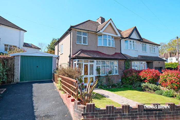 3 Bedroom Semi-Detached House For Sale In Elm Grove, Orpington, BR6