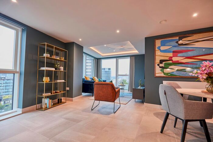 2 Bedroom Flat To Rent In Rochdale Road, Manchester, M4