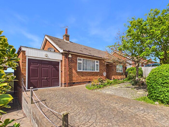 2 Bedroom Detached Bungalow For Sale In Meeks Road, Arnold, Nottingham, NG5