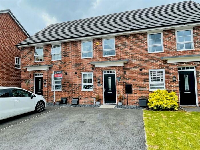 Houses for sale & to rent in CW8 4ZU, MILLER CLOSE, Northwich
