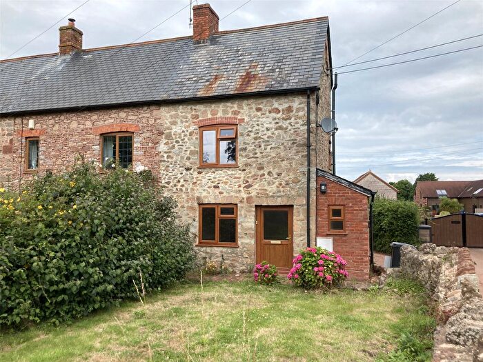 2 Bedroom End Of Terrace House To Rent In Bilbrook, Minehead, Somerset, TA24