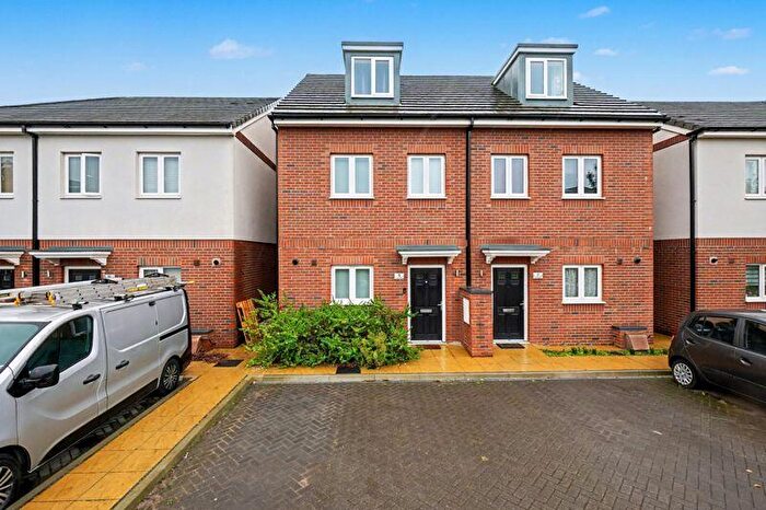 3 Bedroom Semi-Detached House For Sale In St. Marys Road, Swanley, BR8