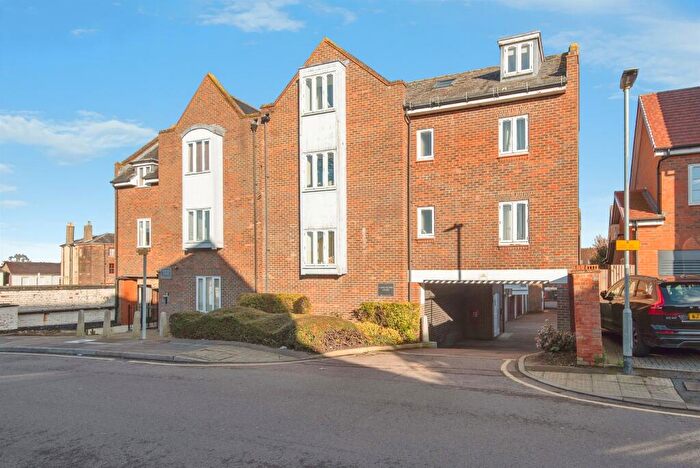 2 Bedroom Flat For Sale In Princes Mews, Royston, SG8